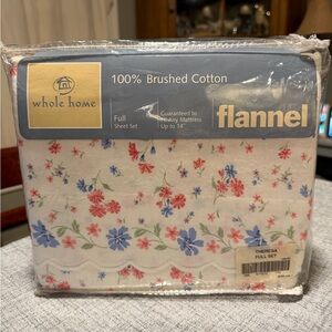 Floral Flannel Full Sheet Set - White and Blue